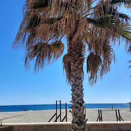 Fuengirola Apartment Carvajal Front Line Primera Linea Bagian luar foto