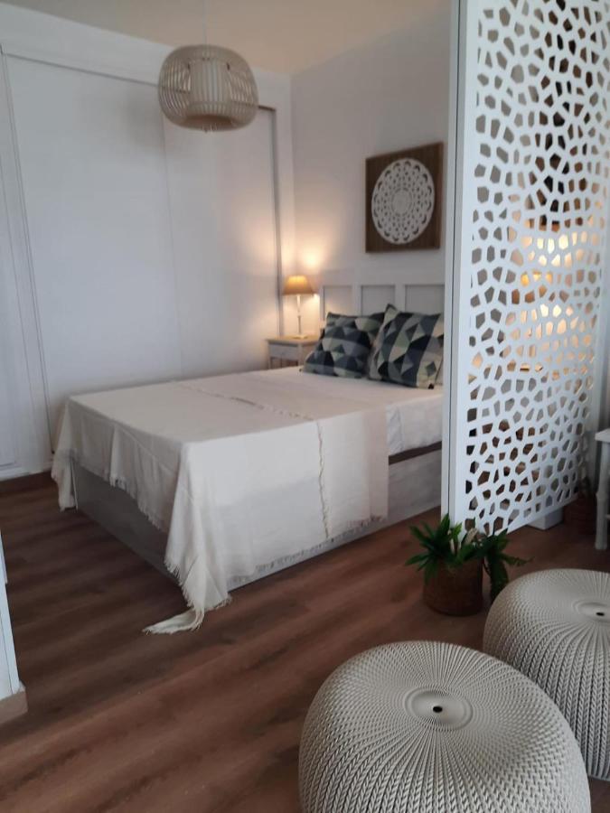 Fuengirola Apartment Carvajal Front Line Primera Linea Bagian luar foto