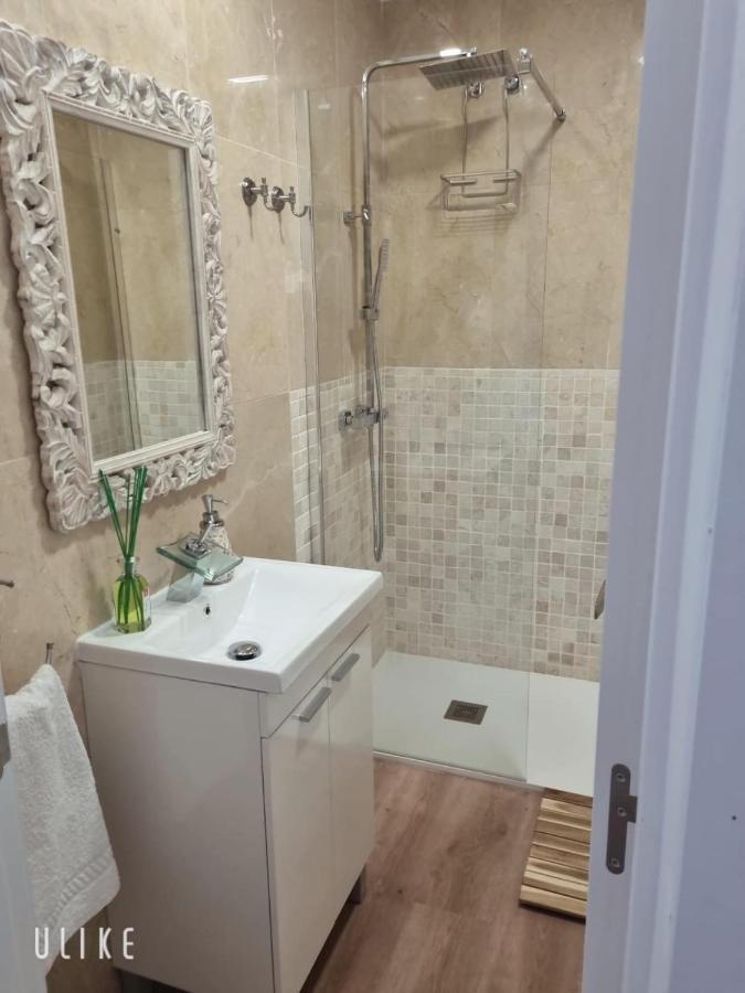 Fuengirola Apartment Carvajal Front Line Primera Linea Bagian luar foto