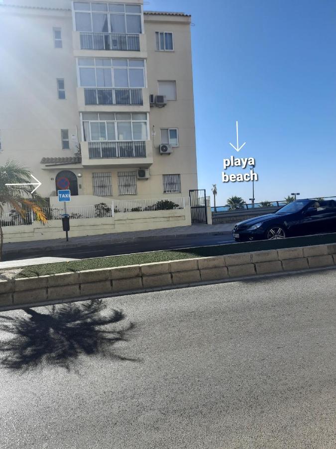 Fuengirola Apartment Carvajal Front Line Primera Linea Bagian luar foto