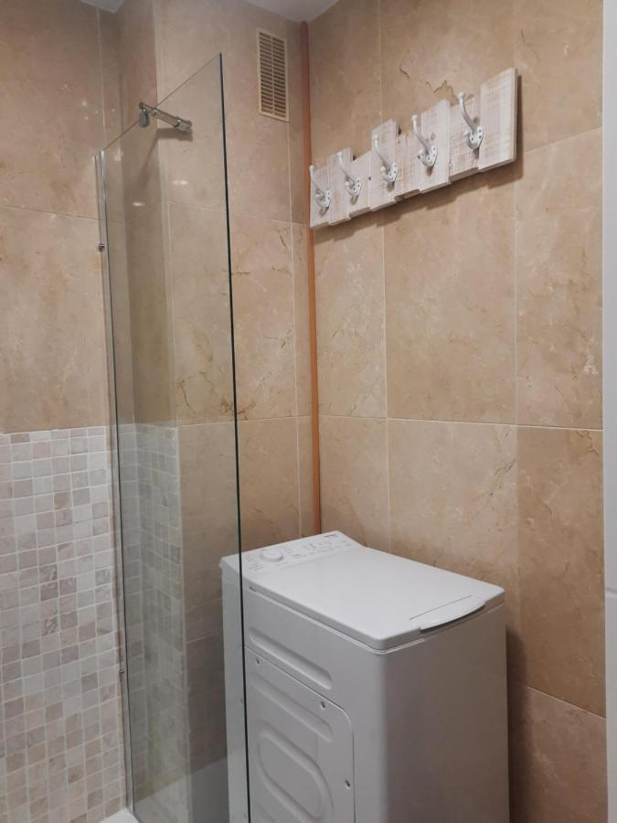 Fuengirola Apartment Carvajal Front Line Primera Linea Bagian luar foto