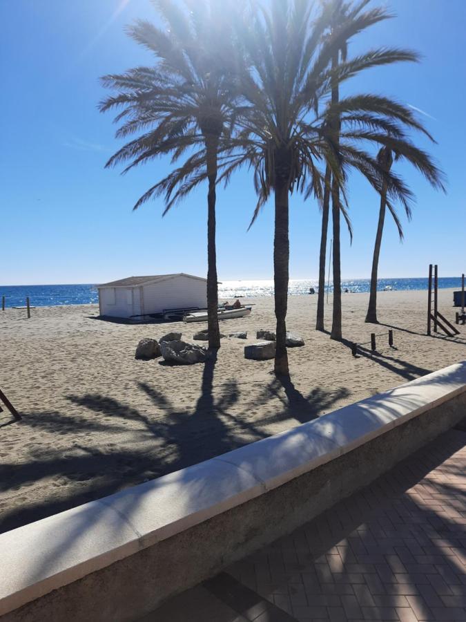 Fuengirola Apartment Carvajal Front Line Primera Linea Bagian luar foto